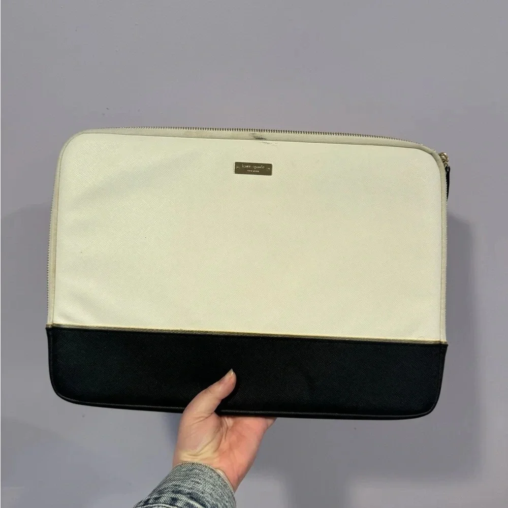 Kate spade laptop case‎